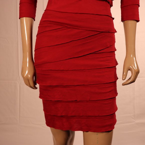 MAX STUDIO Red Dress Size Small - Picture 3 of 6